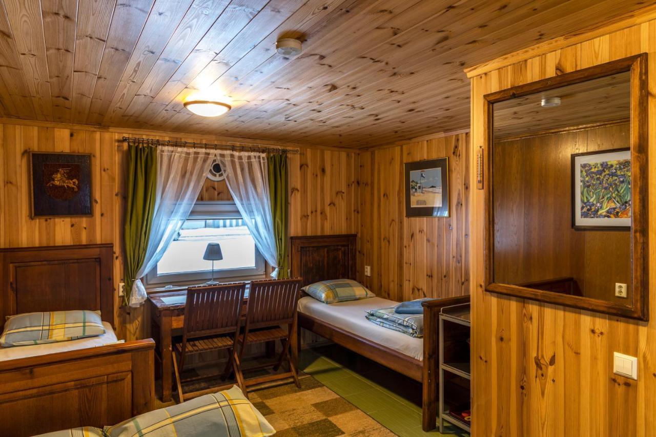 Maple House - Sodyba Tarp Klevu Utena Kültér fotó