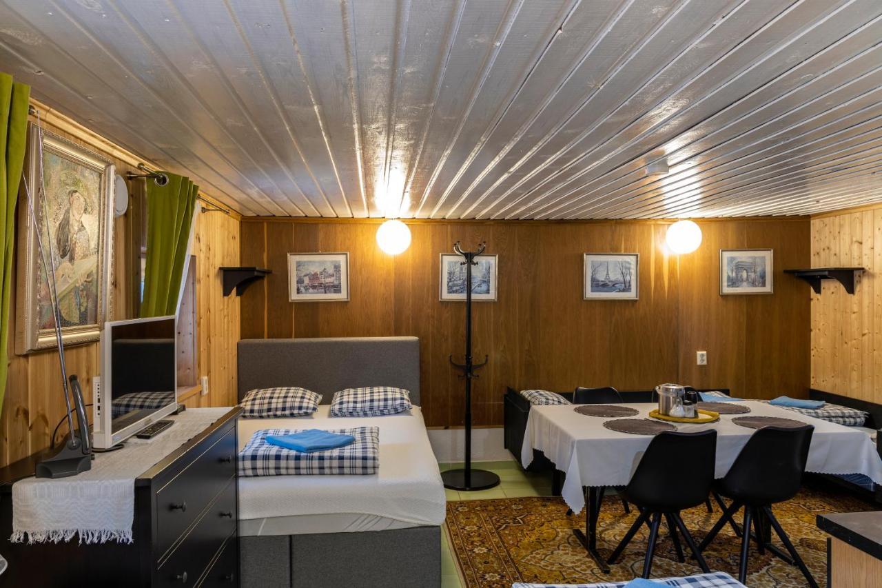 Maple House - Sodyba Tarp Klevu Utena Kültér fotó